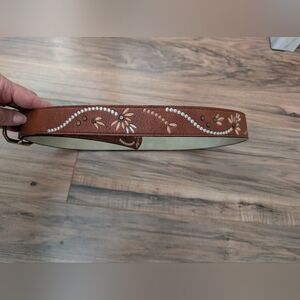 Size Large Embroider Detail Belt